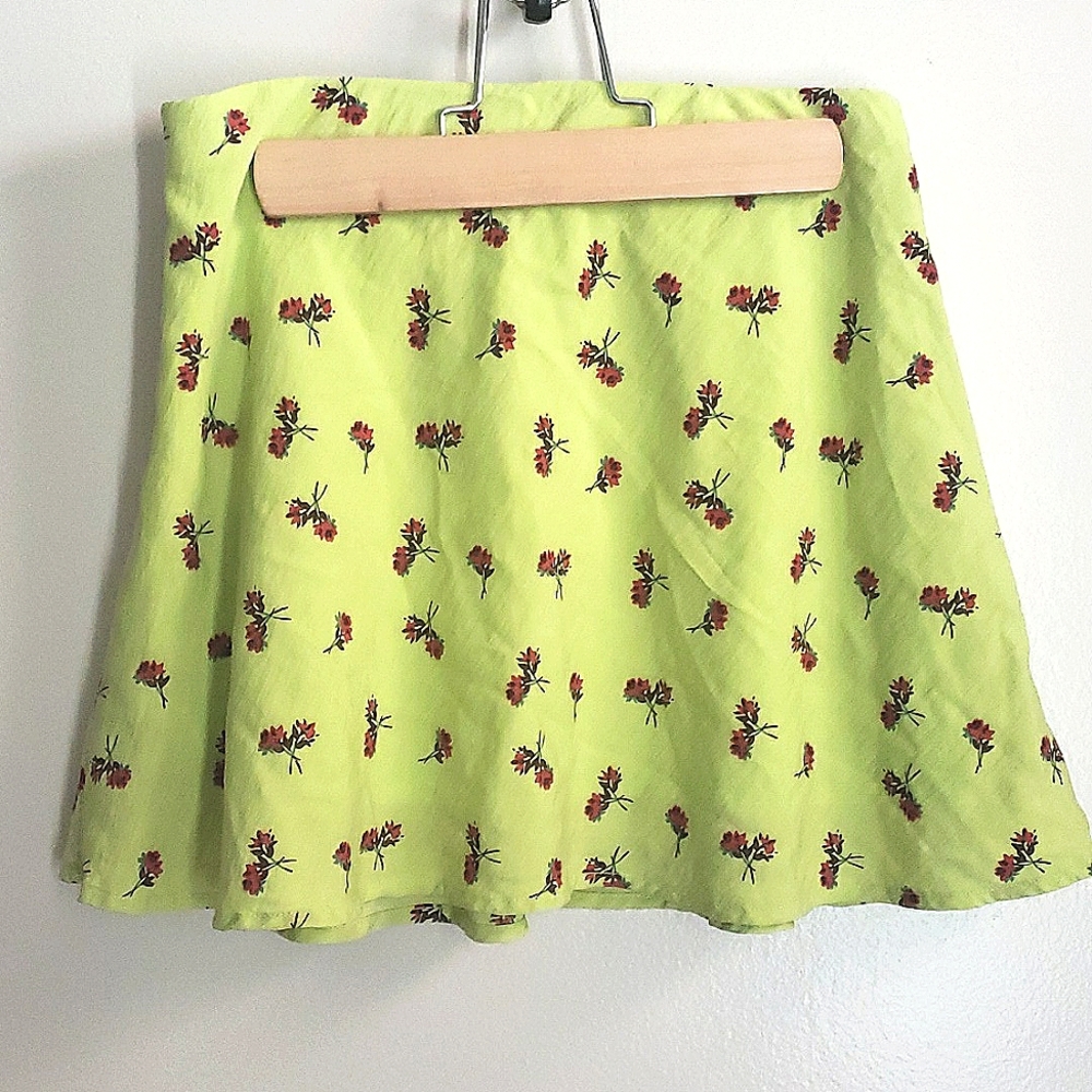 Urban Outfitters Mini Floral Skirt - Picture 3 of 6